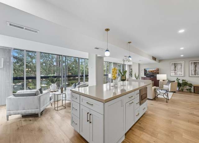 Property at 101 Alma St #207, Palo Alto, CA 94301, 3 beds, 2.5 baths