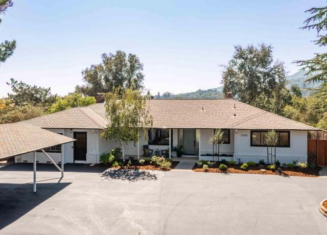 Property at 12540 Robleda Rd, Los Altos Hills, CA 94022, 3 beds, 2.5 baths