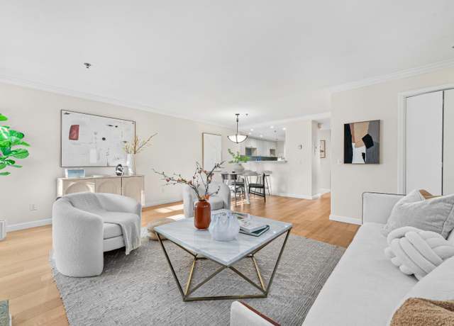 Property at 10235 Nile Dr, Cupertino, CA 95014, 1 bed, 1 bath
