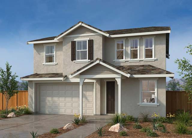 Property at 1900 Amaryllis Dr, Hollister, CA 95023, 3 beds, 2.5 baths