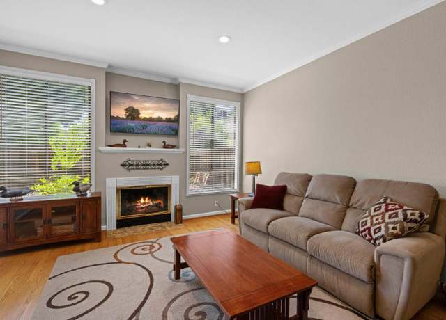 Property at 2137 Darnis Cir, Morgan Hill, CA 95037, 2 beds, 2.5 baths