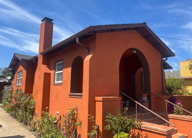 Property at 105 Palm Ave, Watsonville, CA 95076, 3 beds, 1.5 baths