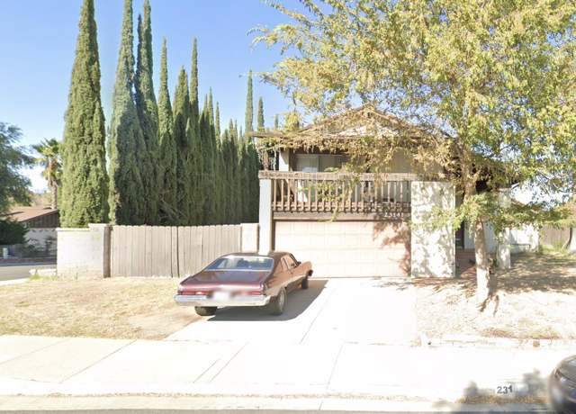 Property at 23141 La Granja Dr, Valencia, CA 91354, 5 beds, 3 baths