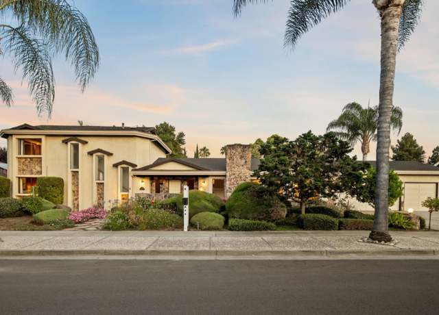 Property at 1462 Robsheal Dr, San Jose, CA 95125, 4 beds, 3.5 baths