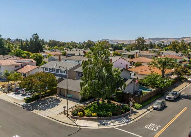 Property at 158 Park Ellen Dr, San Jose, CA 95136, 5 beds, 3 baths