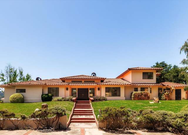 Property at 9400 Corriente Rd, Atascadero, CA 93422, 4 beds, 3 baths
