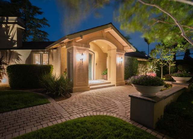 Property at 3231 Fieldcrest Dr, Sacramento, CA 95821, 3 beds, 2.5 baths
