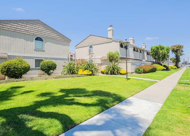 Property at 104 Rossi St #3, Salinas, CA 93901, 1 bed, 1.5 baths