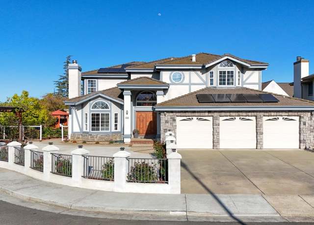 Property at 10290 Tula Ln, Cupertino, CA 95014, 5 beds, 4.5 baths