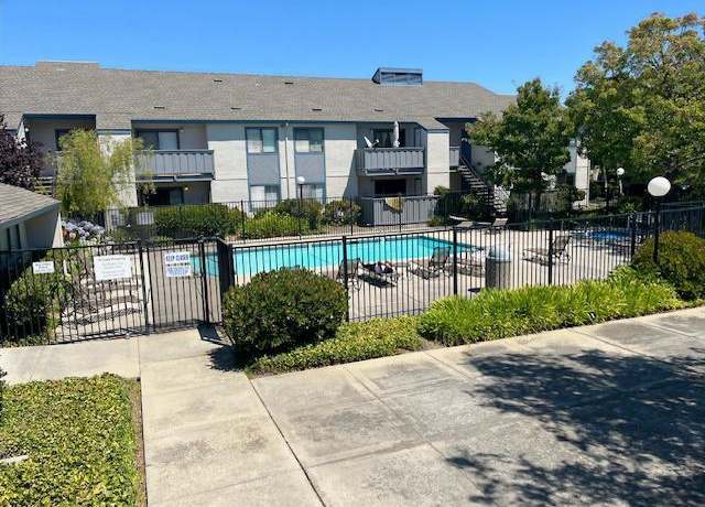 Property at 853 Woodside Way #236, San Mateo, CA 94401, 1 bed, 1 bath
