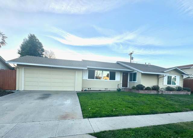 Property at 191 Chaucer Dr, Salinas, CA 93901, 3 beds, 2 baths