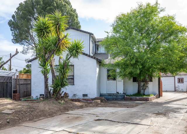 Property at 824 Jones Way, Campbell, CA 95008, 2 beds, 2 baths