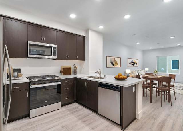 Property at 1853 Almaden Rd #214, San Jose, CA 95125, 1 bed, 1 bath