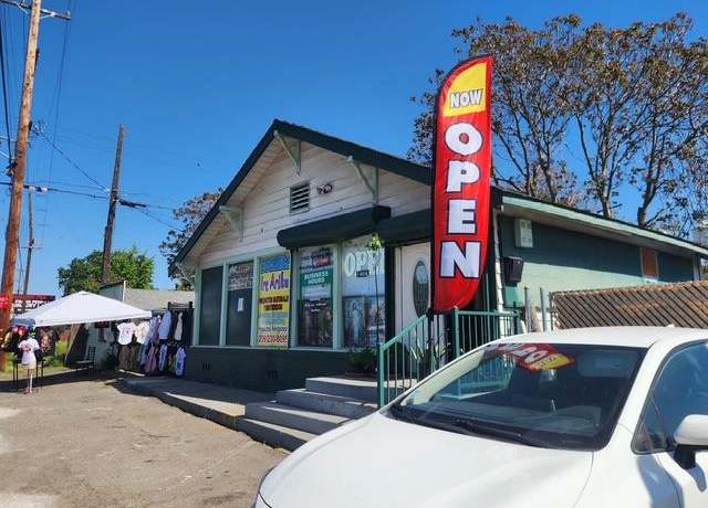 Property at 1902 E Harding Way, Stockton, CA 95205, 1 bed, 1 bath