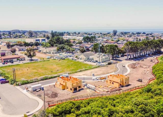 Property at 577 Creekside Ct, Half Moon Bay, CA 94019, 3 beds, 2.5 baths