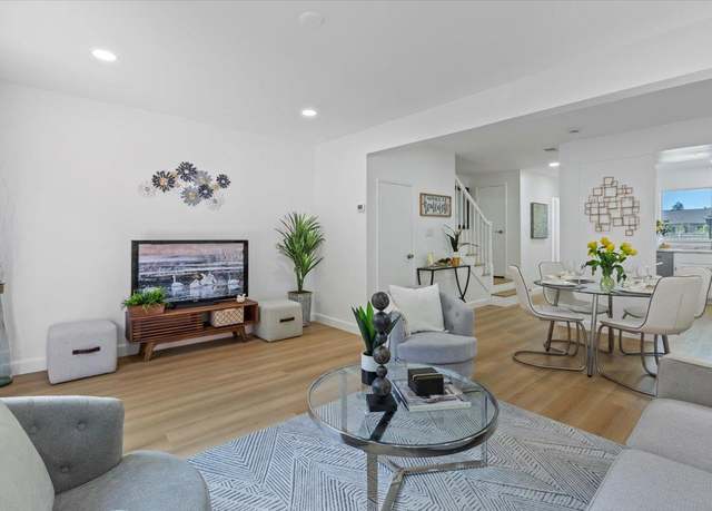 Property at 7070 Rainbow Dr #8, San Jose, CA 95129, 2 beds, 1.5 baths