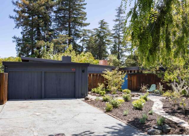 Property at 876 Southampton Dr, Palo Alto, CA 94303, 3 beds, 2.5 baths