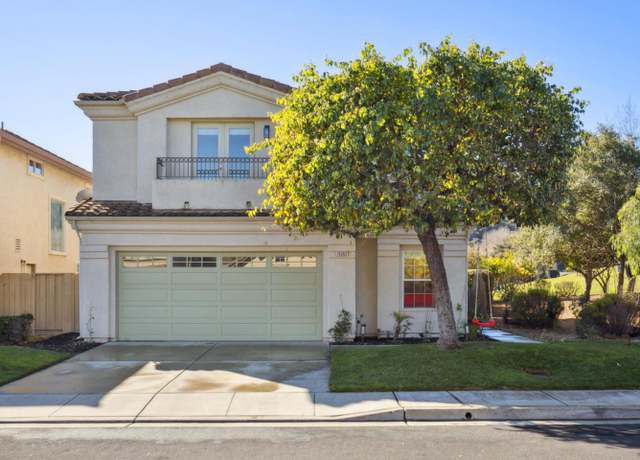 Property at 19302 Acclaim Dr, Salinas, CA 93908, 6 beds, 3 baths