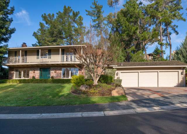 Property at 1000 Trinity Dr, Menlo Park, CA 94025, 4 beds, 3.5 baths