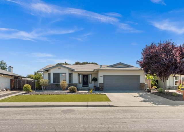 Property at 1031 Trinity Dr, Hollister, CA 95023, 3 beds, 2 baths
