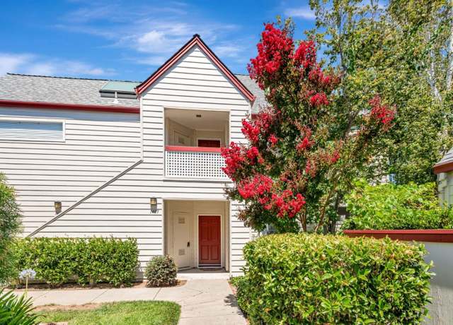 Property at 1403 Chelsea Way, Redwood City, CA 94061, 2 beds, 2 baths
