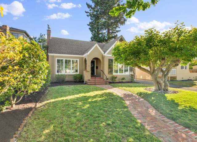 Property at 1547 Columbus Ave, Burlingame, CA 94010, 3 beds, 2.5 baths
