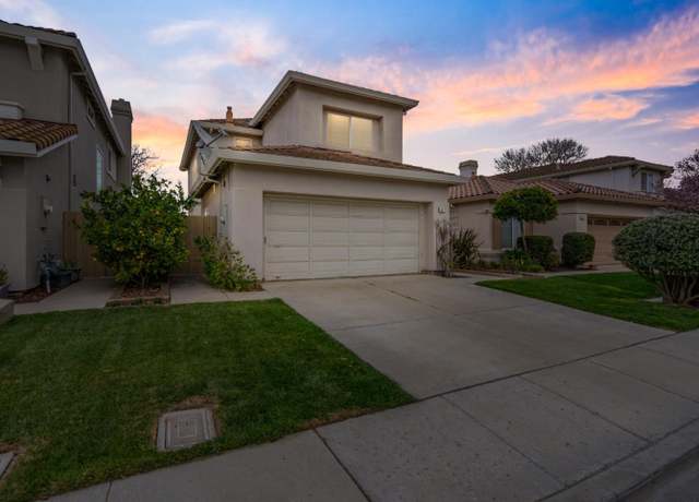 Property at 18177 Stonegate Ct, Salinas, CA 93908, 3 beds, 2.5 baths