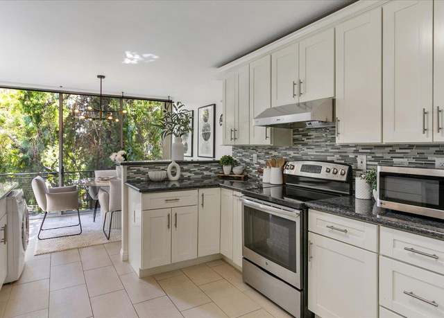 Property at 455 Grant Ave #8, Palo Alto, CA 94306, 3 beds, 2 baths