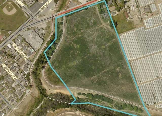 Property at 30 Riverside Rd, Watsonville, CA 95076