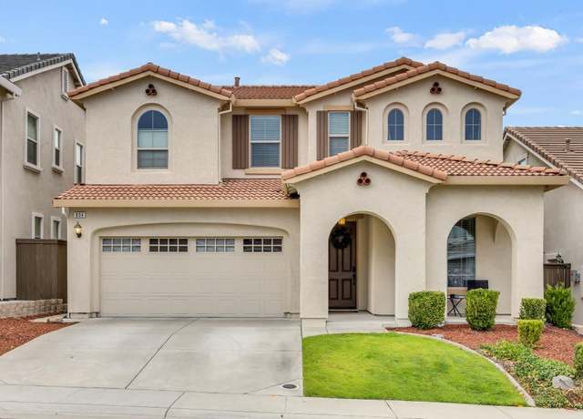 Property at 804 Berry Creek Dr, Rocklin, CA 95765, 4 beds, 4 baths