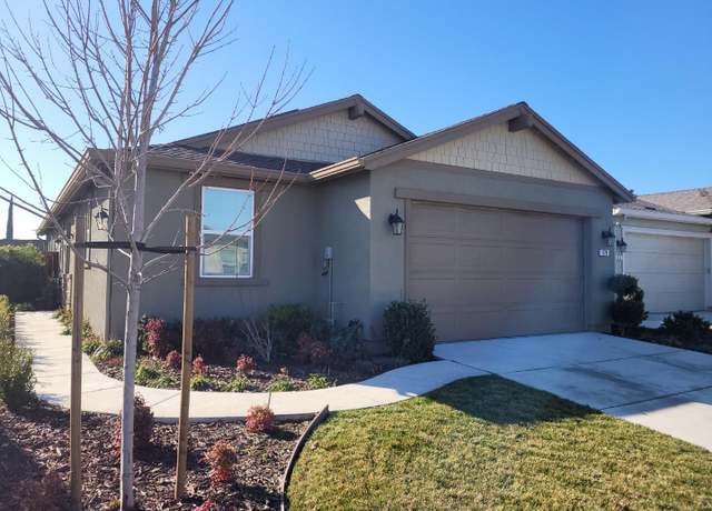 Property at 624 Victoria Dr, Manteca, CA 95336, 2 beds, 2 baths