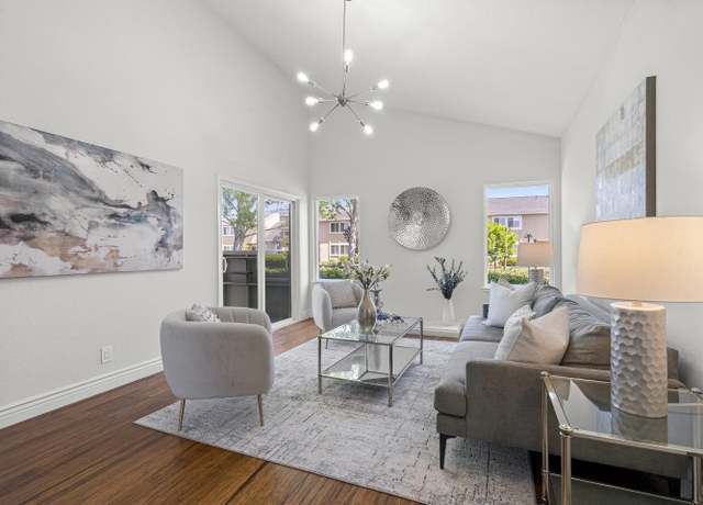 Property at 758 Pinta Ln, Foster City, CA 94404, 2 beds, 1.5 baths