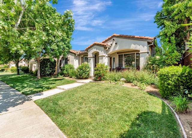 Property at 1315 Cypress Ct, Gilroy, CA 95020, 2 beds, 2 baths