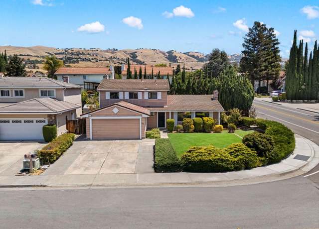 Property at 2896 Rathmann Dr, San Jose, CA 95148, 4 beds, 2.5 baths