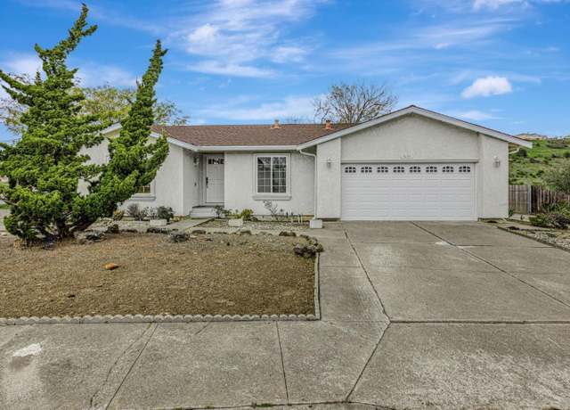 Property at 3695 Skyline Dr, Hayward, CA 94542, 3 beds, 2 baths