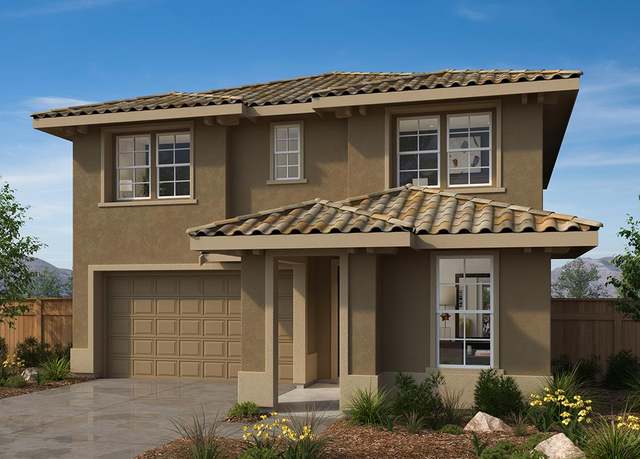 Property at 350 Summer Morning Dr, Hollister, CA 95023, 5 beds, 3 baths