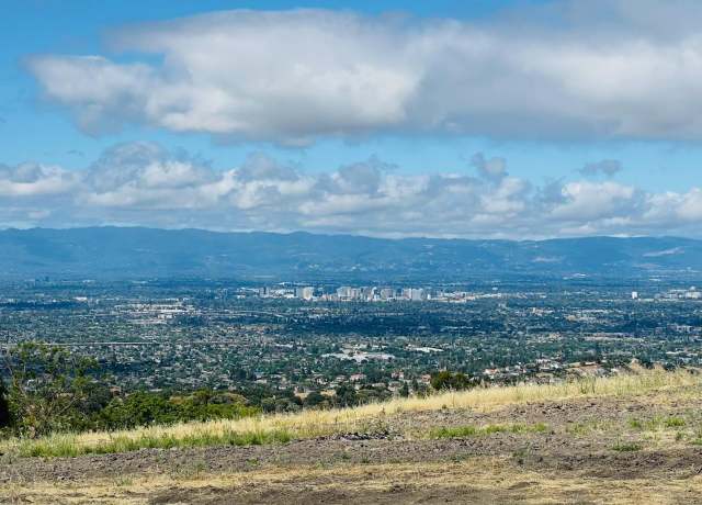 Property at 13590 Clayton Rd, San Jose, CA 95127, 6 beds, 2.5 baths