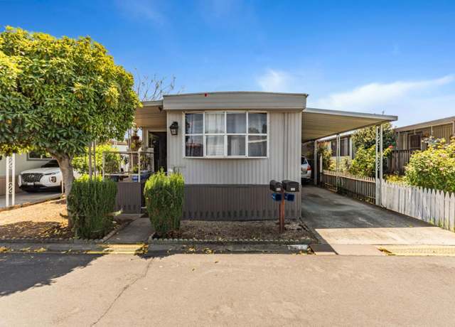 Property at 500 W 10 St #134, Gilroy, CA 95020, 2 beds, 1.5 baths