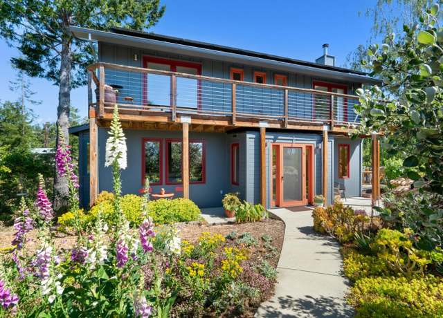 Property at 280 Azalea Ln, Santa Cruz, CA 95060, 3 beds, 2.5 baths