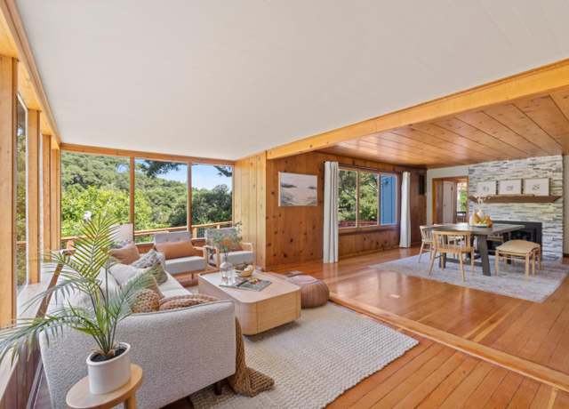 Property at 18 Upper Cir, Carmel Valley, CA 93924, 5 beds, 2 baths