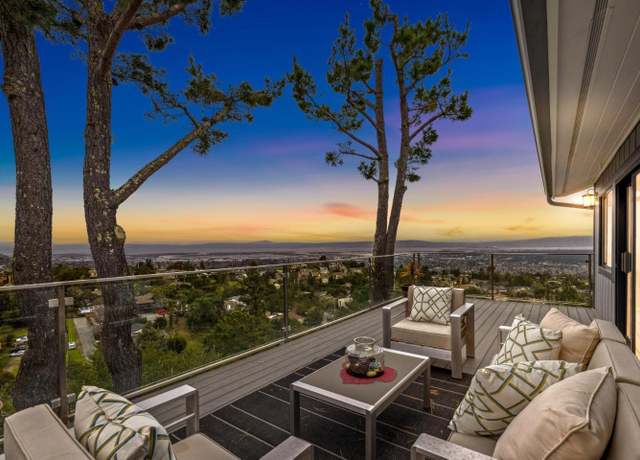 Property at 560 California Way, Woodside, CA 94062, 5 beds, 6 baths