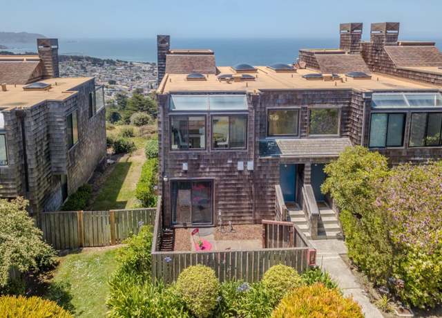 Property at 262 Beachview Ave #5, Pacifica, CA 94044, 2 beds, 2.5 baths