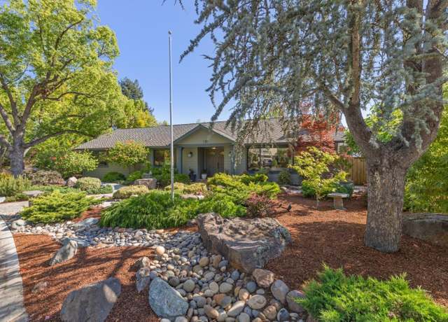 Property at 139 Old Orchard Dr, Los Gatos, CA 95032, 4 beds, 2.5 baths