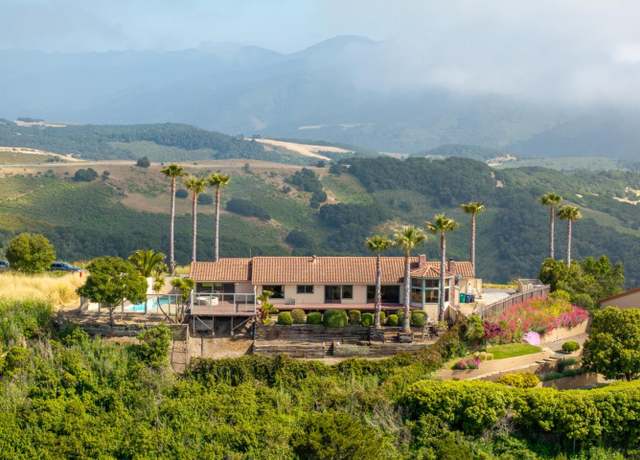 Property at 10955 Saddle Rd, Monterey, CA 93940, 3 beds, 2 baths