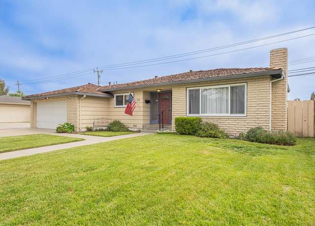 Property at 528 La Mesa Dr, Salinas, CA 93901, 3 beds, 3 baths