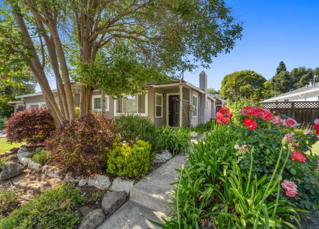 Property at 4 Athlone Way, Menlo Park, CA 94025, 3 beds, 4 baths