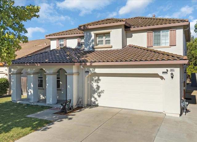 Property at 1642 Sycamore Dr, Oakley, CA 94561, 4 beds, 3 baths