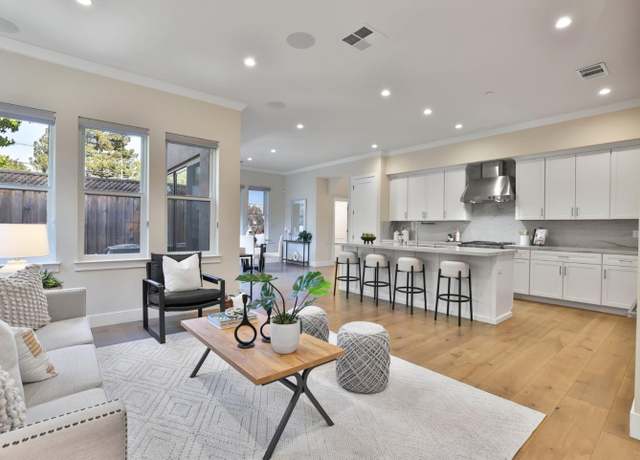 Property at 102 Hildebrand Dr, Los Gatos, CA 95032, 4 beds, 2.5 baths