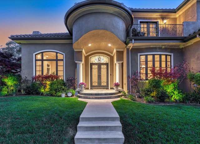 Property at 1271 Bellair Way, Menlo Park, CA 94025, 5 beds, 4.5 baths