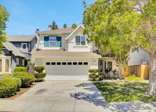 Property at 693 Nacomis Ct, Tracy, CA 95304, 5 beds, 3 baths